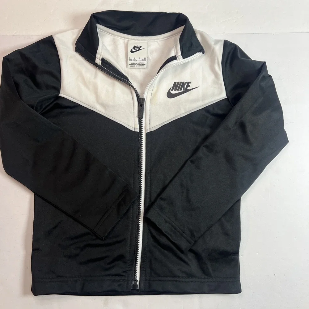 Nike Boys Toddler Zipup Jacket Size Size Small (4-5) Black and White‎ Swoosh